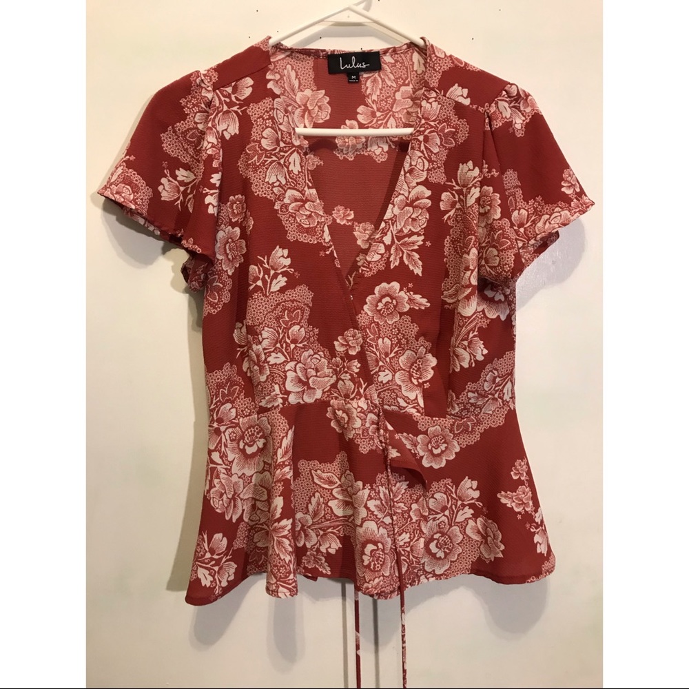 Lulus top